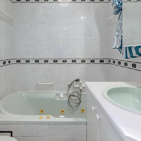 La Sirene 0701 קוקסיידה